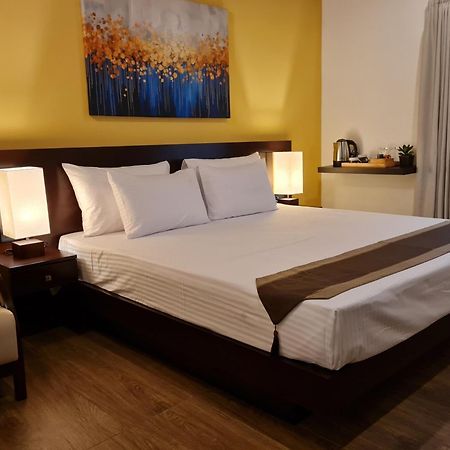 City Oasis 66 Negombo Buitenkant foto